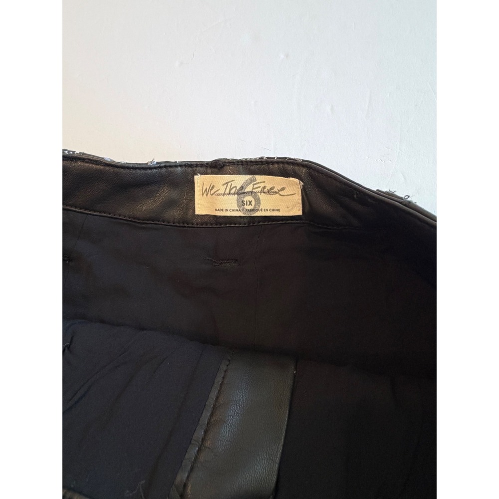 We The Free Celestial Embroidered Vegan Leather Shorts Black Star Moon Size 6 - Picture 6 of 6